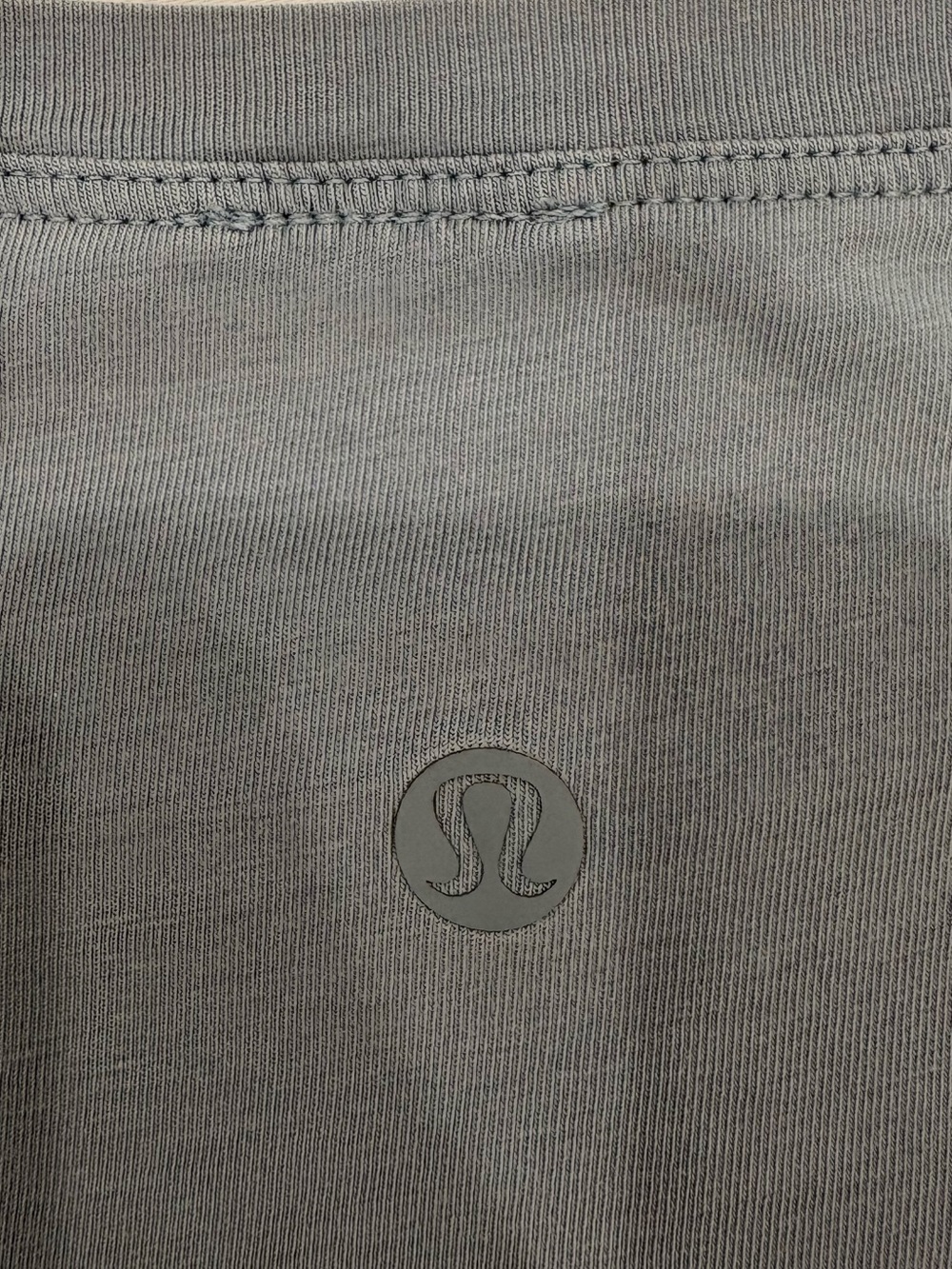 Lululemon Slate Grey Sleeveless Crewneck Tank Top Size XL - Picture 3 of 5